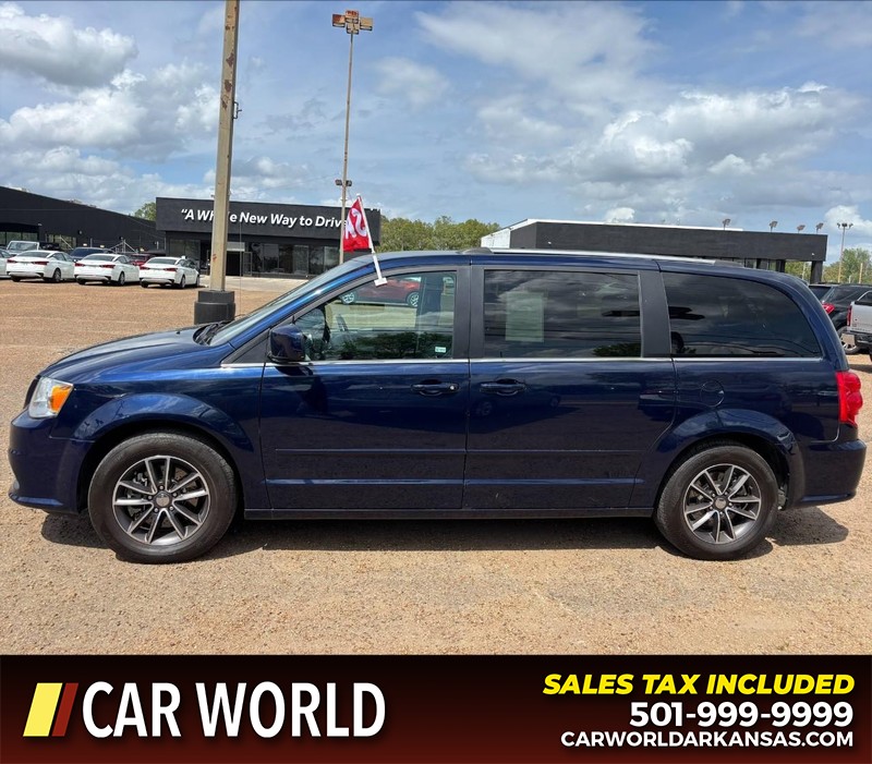 Dodge Grand Caravan Vehicle Full-screen Gallery Image 8