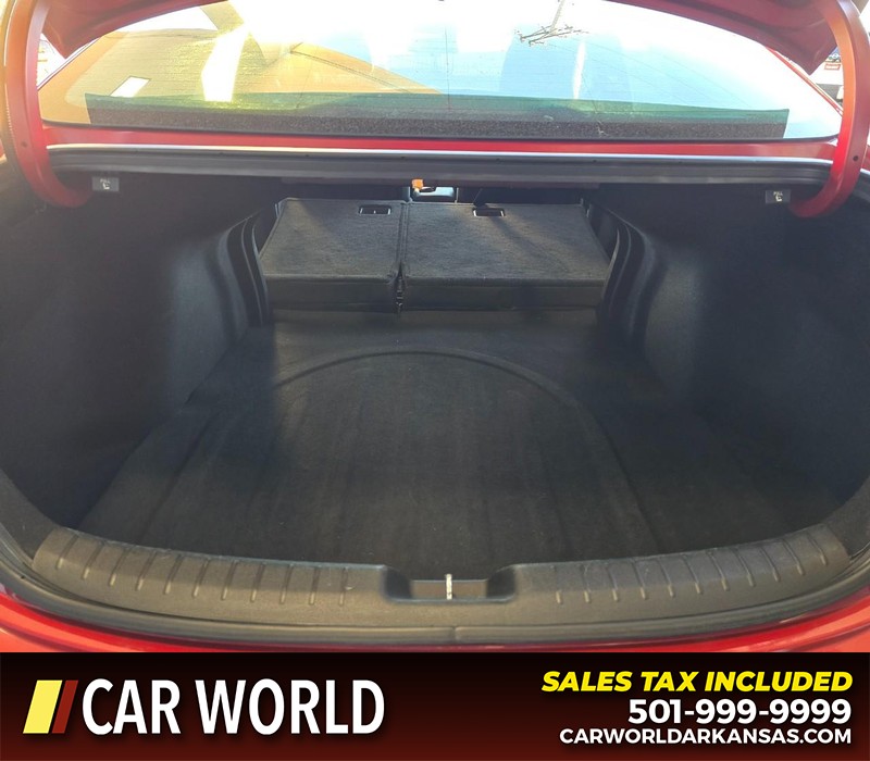 Kia Forte Vehicle Full-screen Gallery Image 14