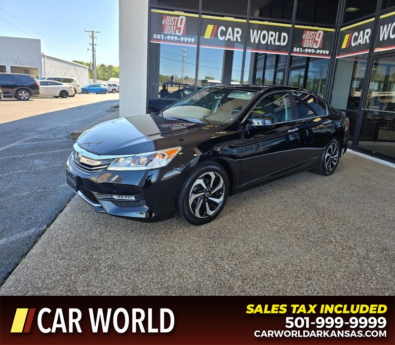 Honda Accord Sedan Vehicle Full-screen Gallery Image 3