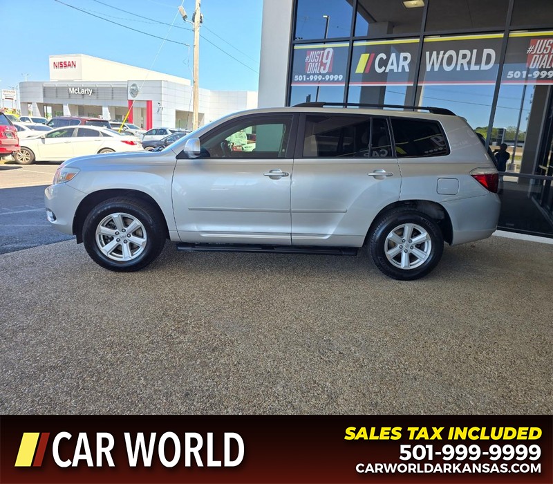 Toyota Highlander Vehicle Full-screen Gallery Image 4