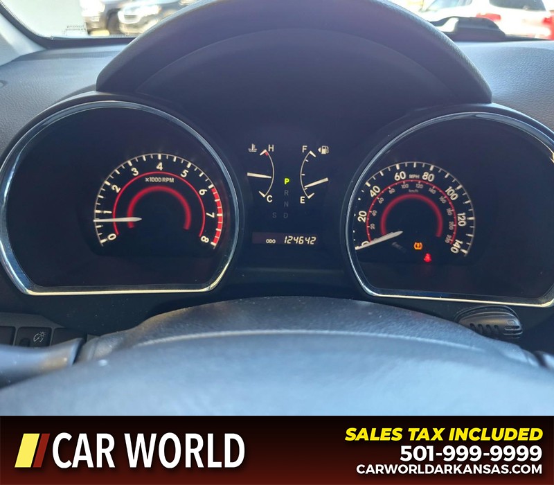 Toyota Highlander Vehicle Full-screen Gallery Image 20