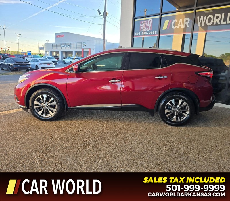 Nissan Murano Vehicle Full-screen Gallery Image 4