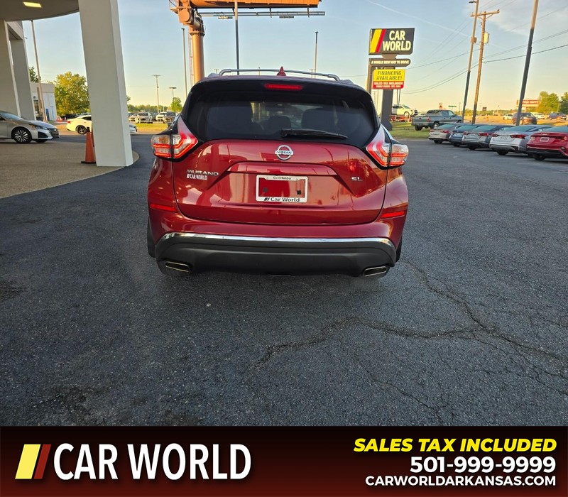 Nissan Murano Vehicle Full-screen Gallery Image 5