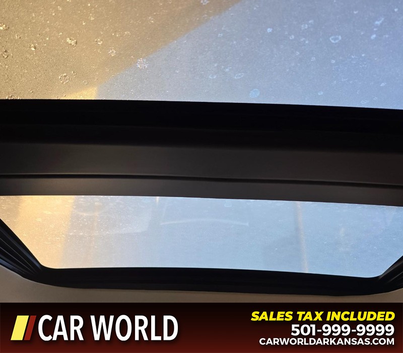 Nissan Murano Vehicle Full-screen Gallery Image 19