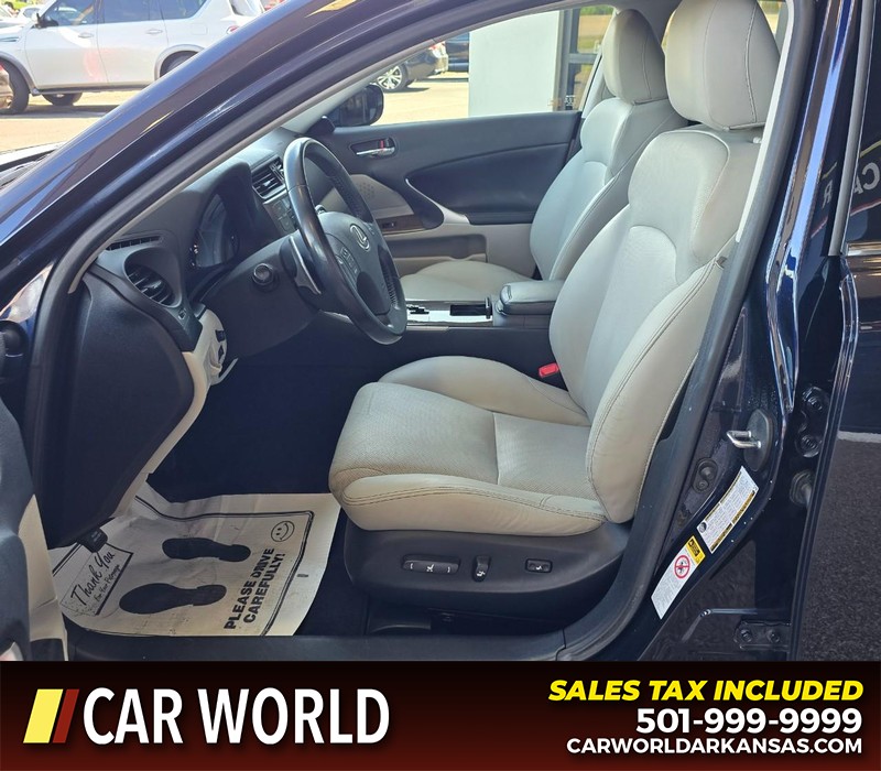 Lexus IS 250 Vehicle Full-screen Gallery Image 8