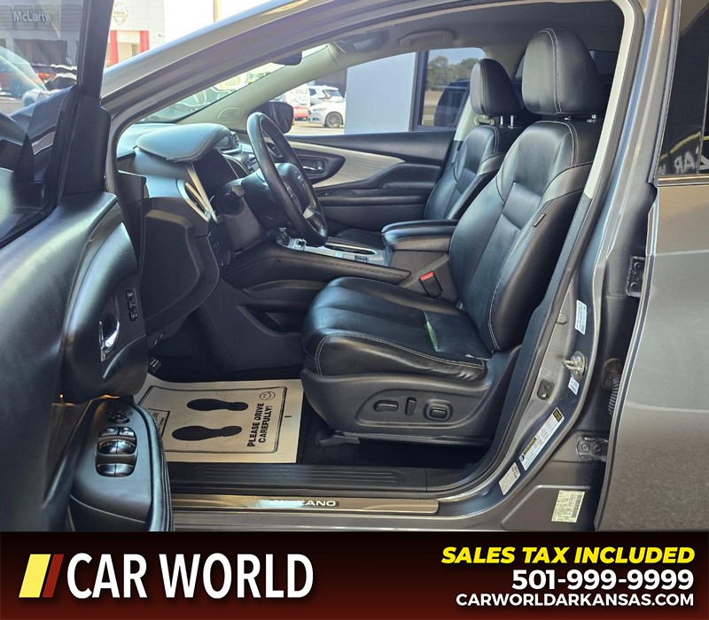 Nissan Murano Vehicle Full-screen Gallery Image 8