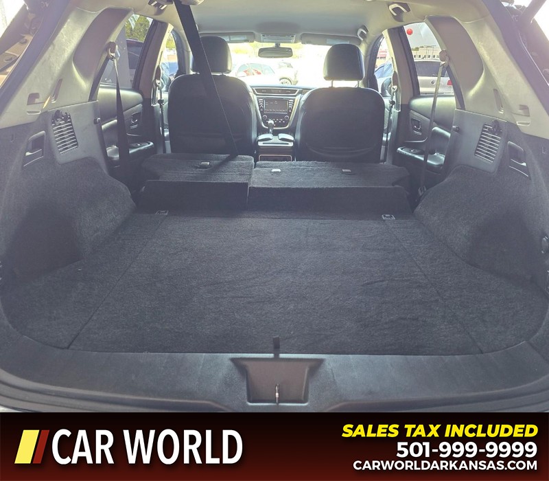 Nissan Murano Vehicle Full-screen Gallery Image 14