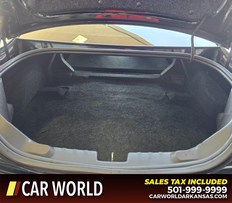 Chevrolet Camaro Vehicle Full-screen Gallery Image 13