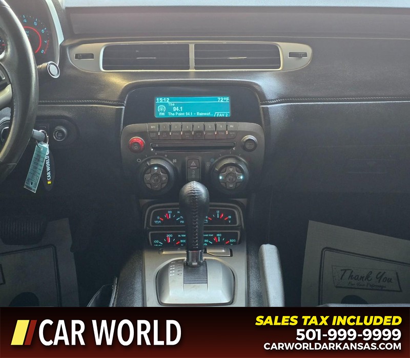 Chevrolet Camaro Vehicle Full-screen Gallery Image 18