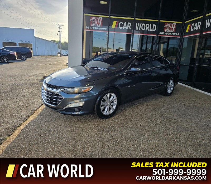 Chevrolet Malibu Vehicle Full-screen Gallery Image 3