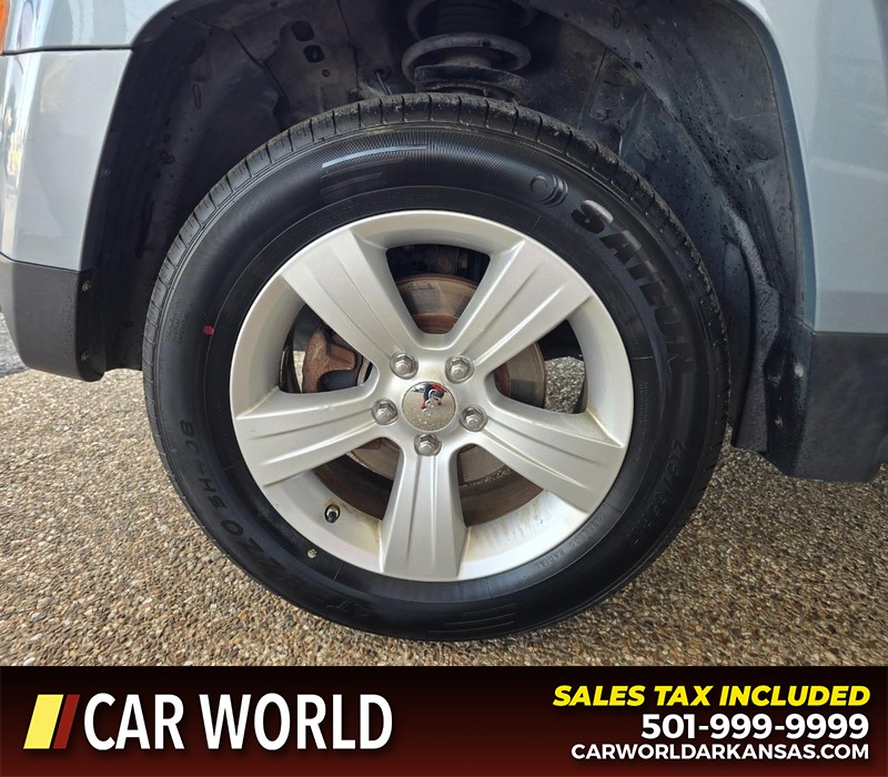 Jeep Patriot Vehicle Full-screen Gallery Image 6