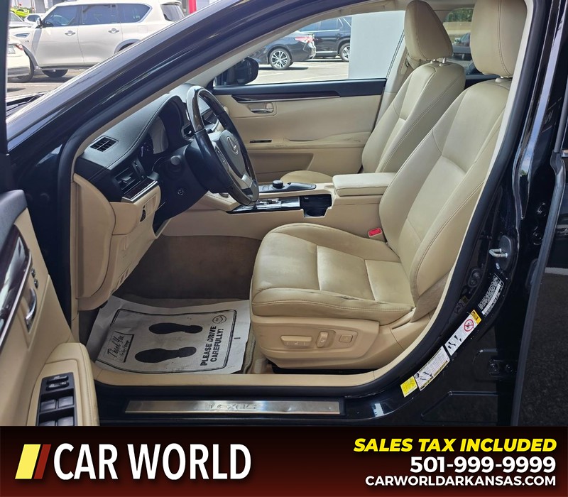 Lexus ES 350 Vehicle Full-screen Gallery Image 8