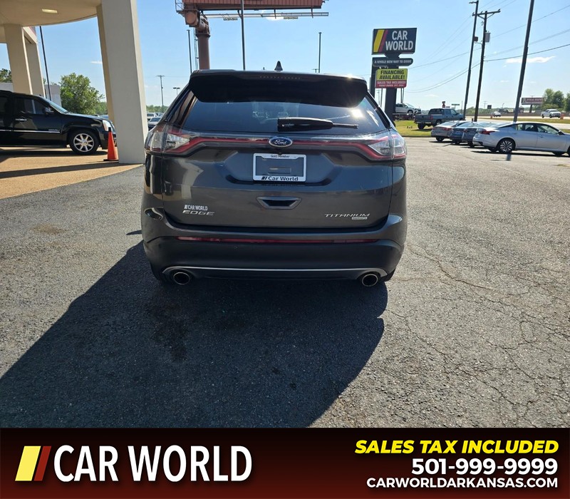 Ford Edge Vehicle Full-screen Gallery Image 6