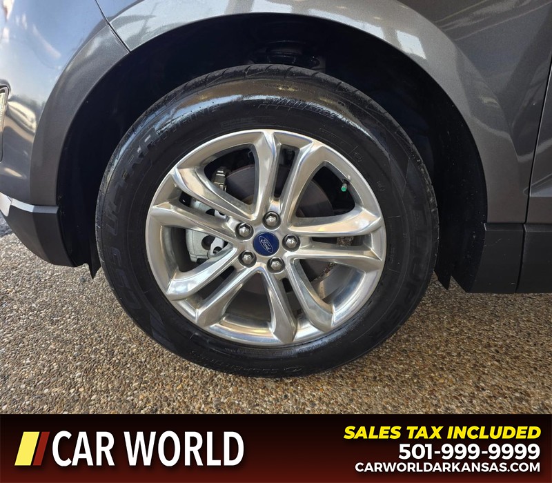 Ford Edge Vehicle Full-screen Gallery Image 7