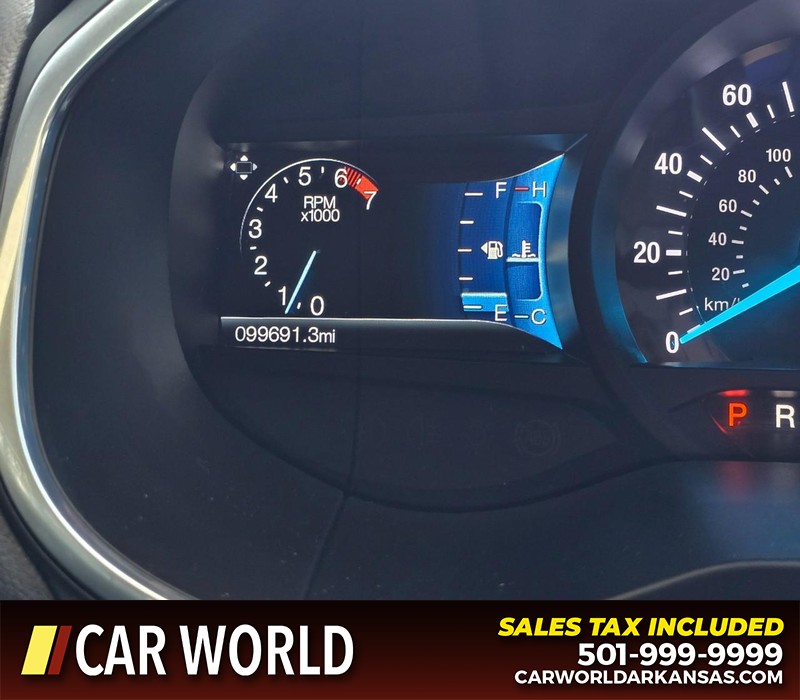 Ford Edge Vehicle Full-screen Gallery Image 17