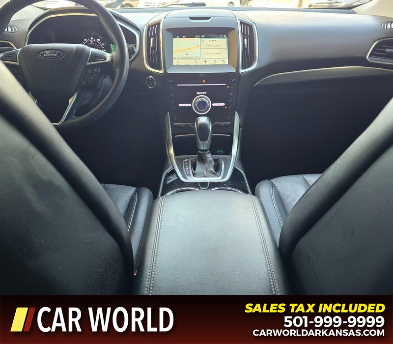 Ford Edge Vehicle Full-screen Gallery Image 19