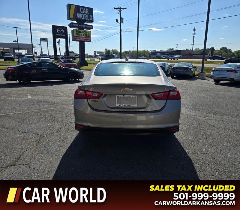 Chevrolet Malibu Vehicle Full-screen Gallery Image 25