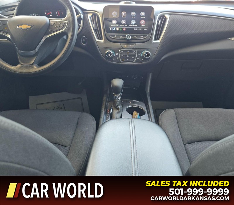 Chevrolet Malibu Vehicle Full-screen Gallery Image 38