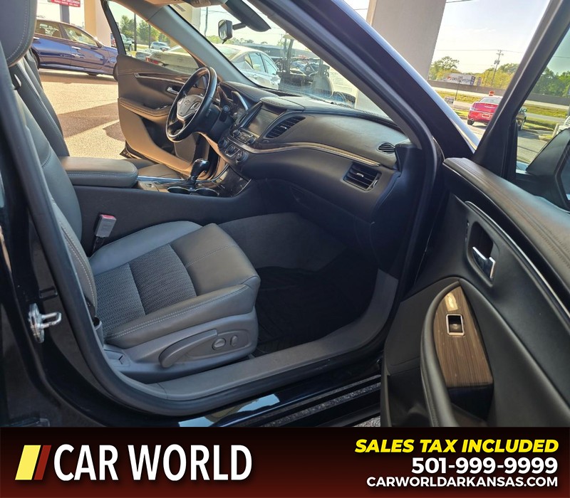 Chevrolet Impala Vehicle Full-screen Gallery Image 12