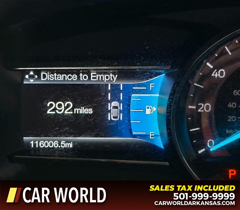 Ford Explorer Vehicle Full-screen Gallery Image 22