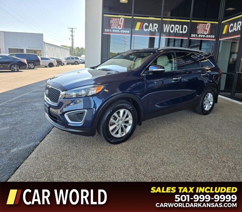 Kia Sorento Vehicle Full-screen Gallery Image 3