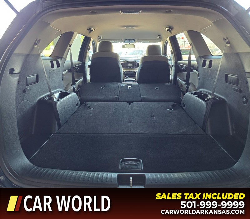 Kia Sorento Vehicle Full-screen Gallery Image 17