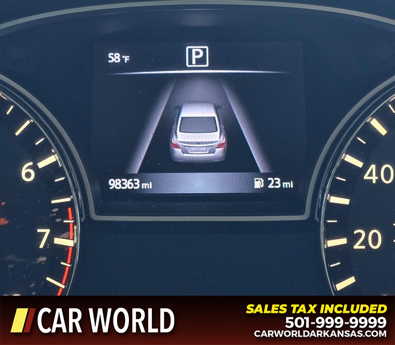 Nissan Altima Vehicle Full-screen Gallery Image 16