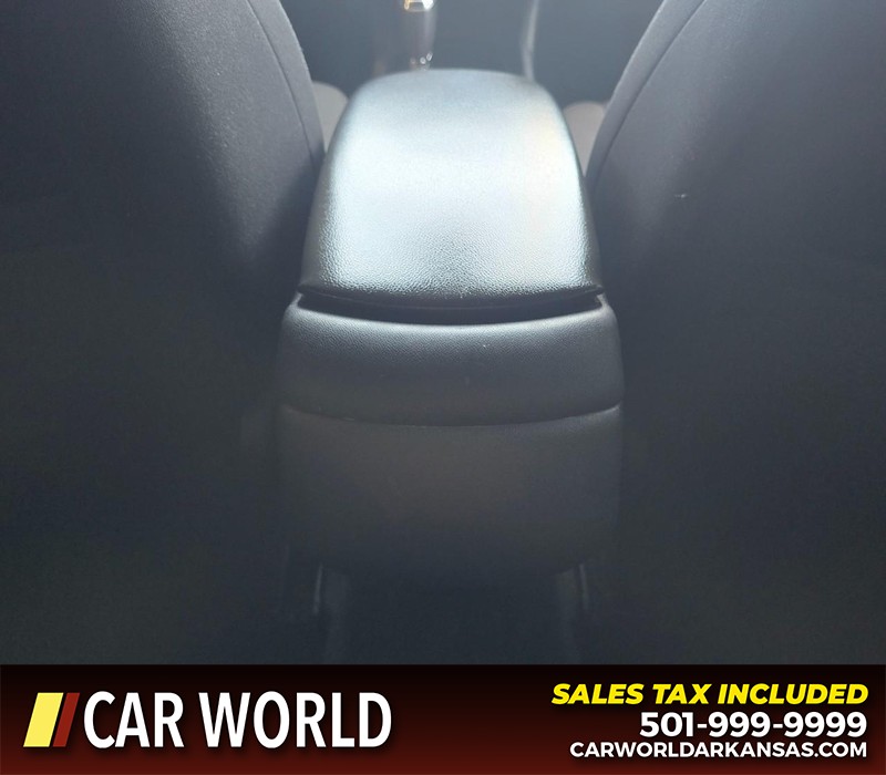 Chevrolet Malibu Vehicle Full-screen Gallery Image 35