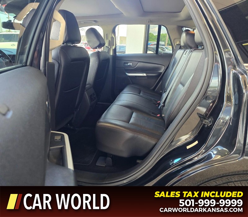 Ford Edge Vehicle Full-screen Gallery Image 10