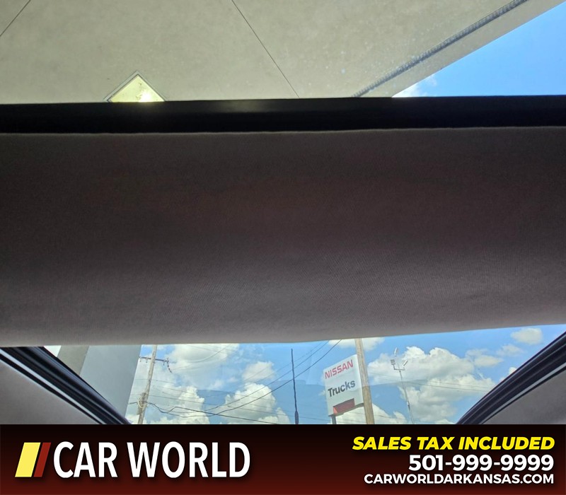 Ford Edge Vehicle Full-screen Gallery Image 21