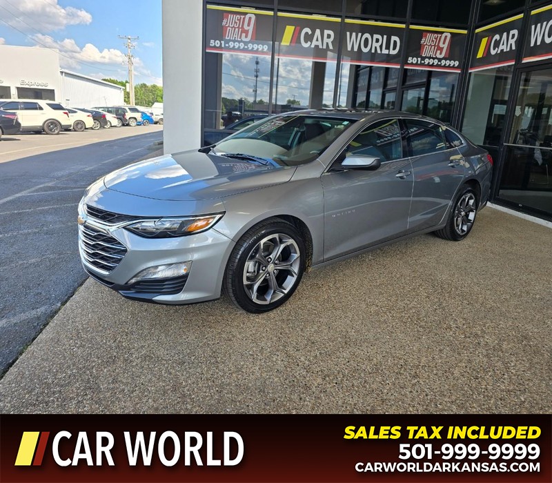 Chevrolet Malibu Vehicle Full-screen Gallery Image 3