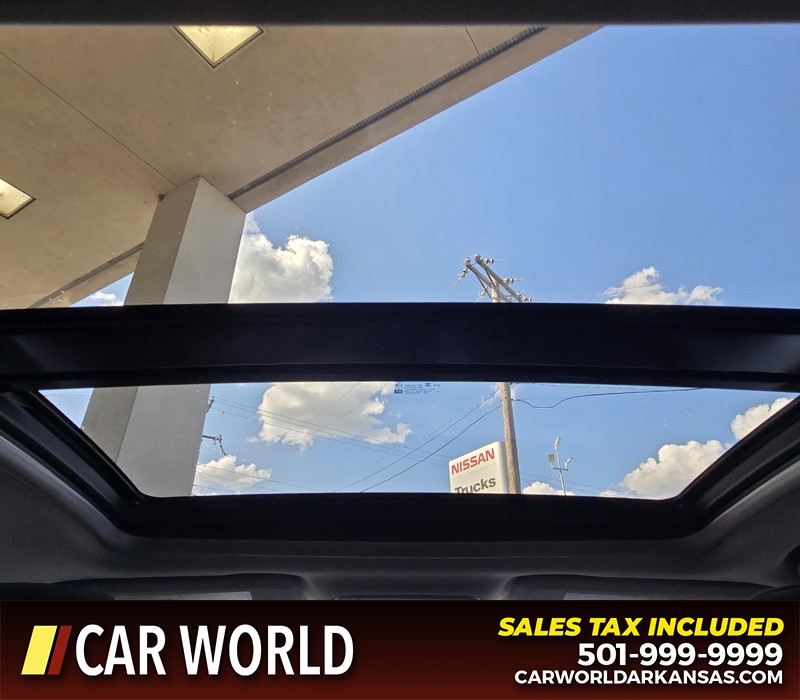 Chevrolet Malibu Vehicle Full-screen Gallery Image 19