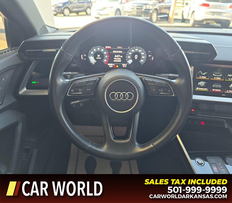 Audi A3 Vehicle Full-screen Gallery Image 15