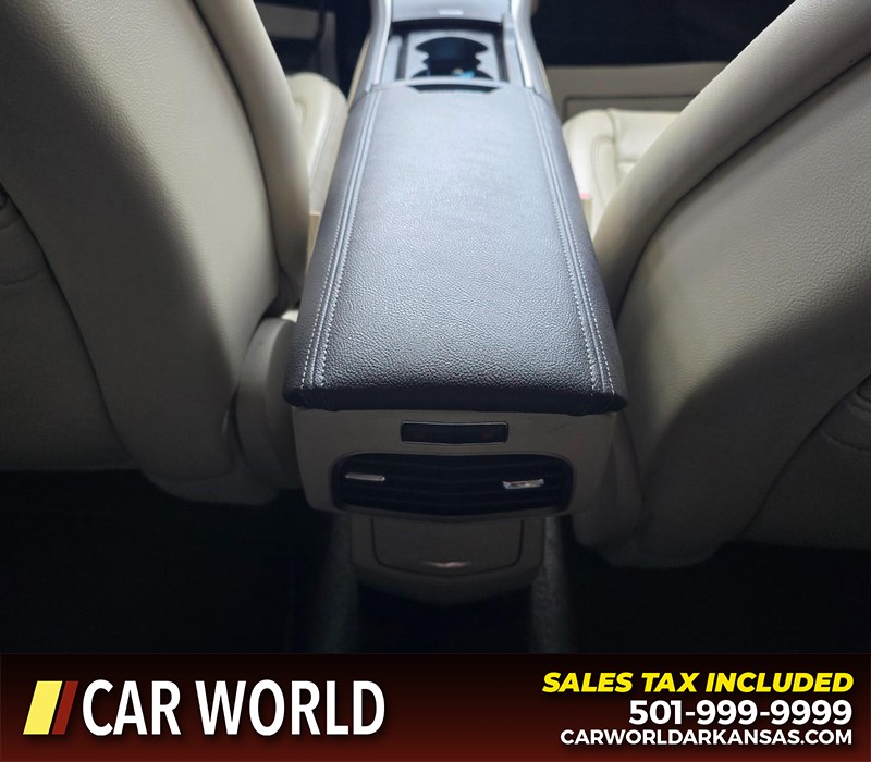 Lincoln MKZ Vehicle Full-screen Gallery Image 19