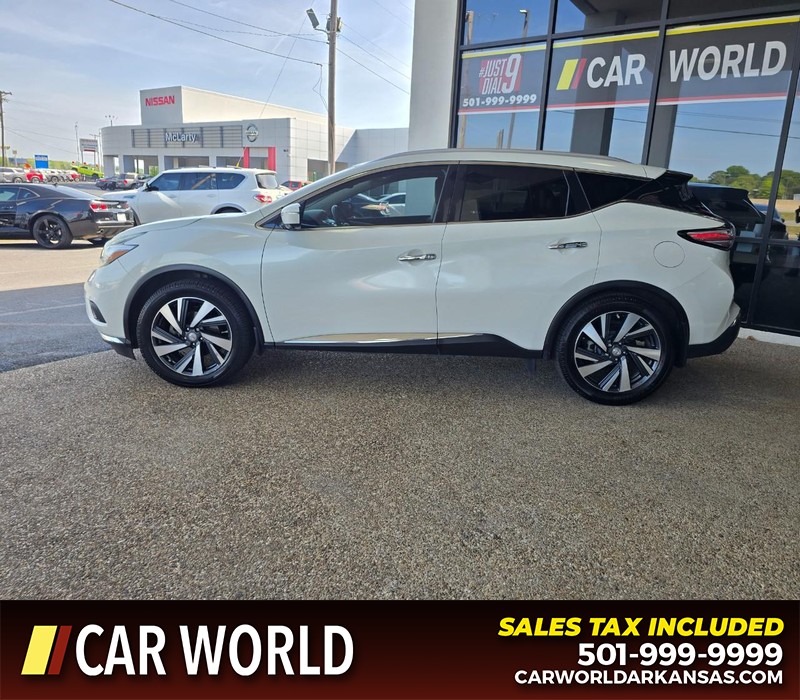 Nissan Murano Vehicle Full-screen Gallery Image 4