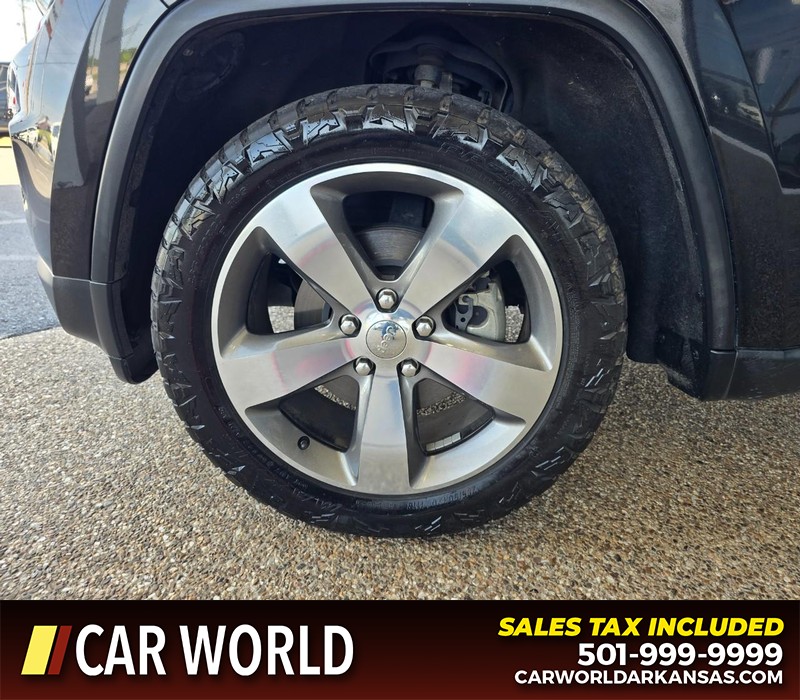 Jeep Grand Cherokee Vehicle Full-screen Gallery Image 6