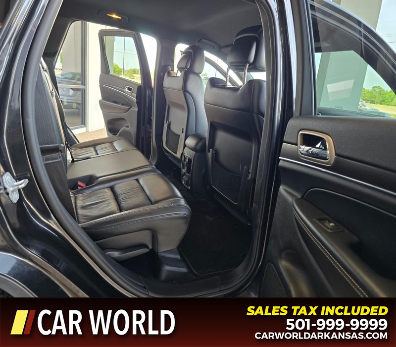 Jeep Grand Cherokee Vehicle Full-screen Gallery Image 12