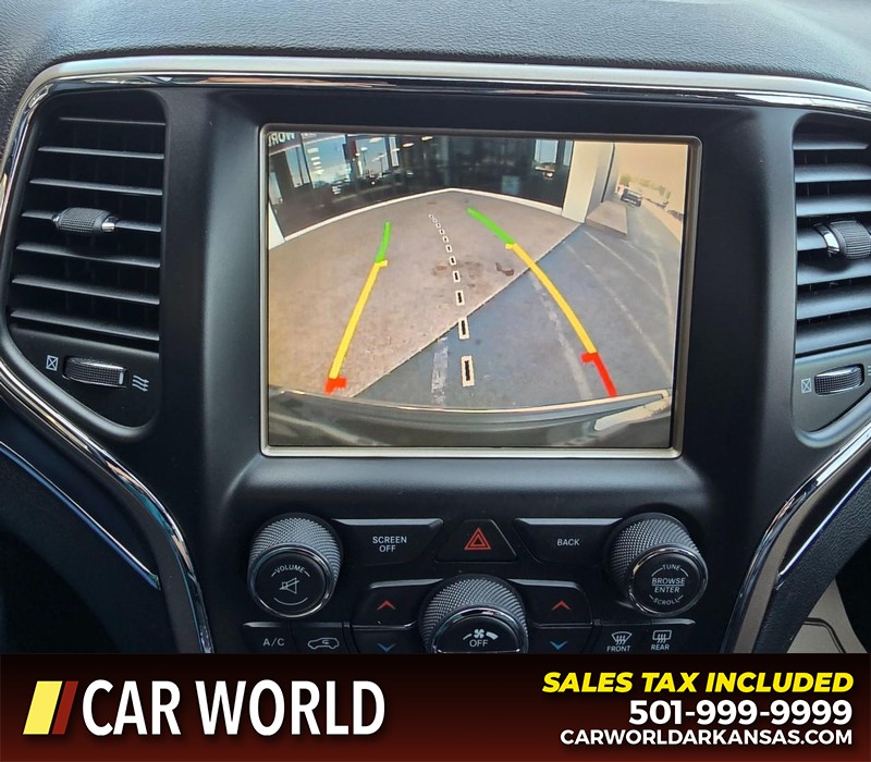 Jeep Grand Cherokee Vehicle Full-screen Gallery Image 19