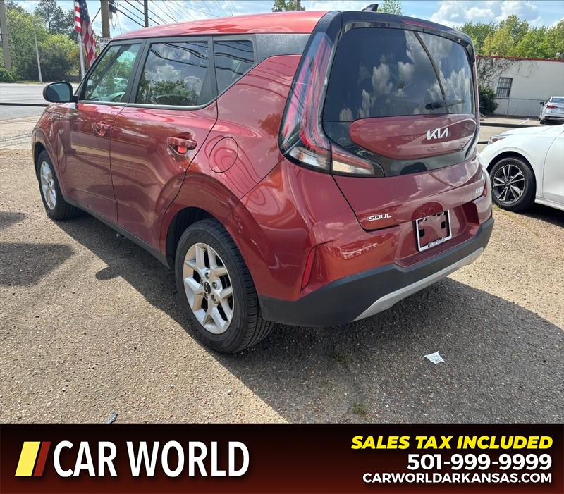 Kia Soul Vehicle Full-screen Gallery Image 7