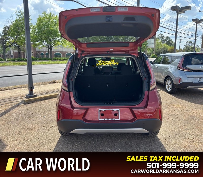 Kia Soul Vehicle Full-screen Gallery Image 5