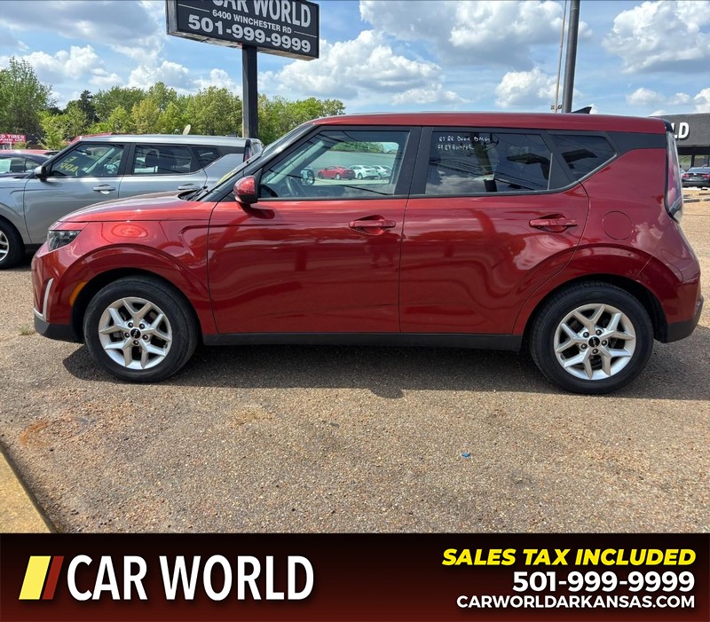 Kia Soul Vehicle Full-screen Gallery Image 8