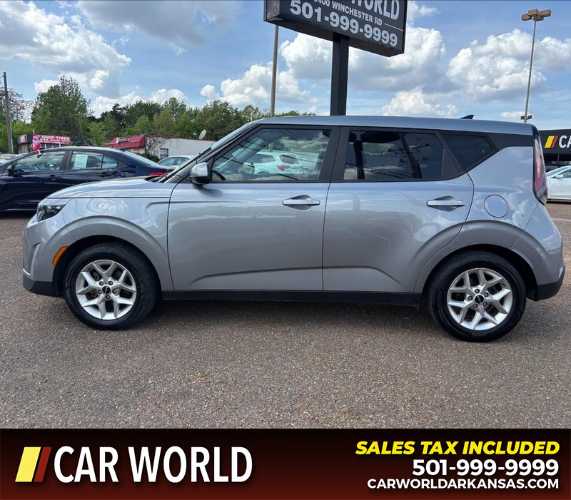 Kia Soul Vehicle Full-screen Gallery Image 8