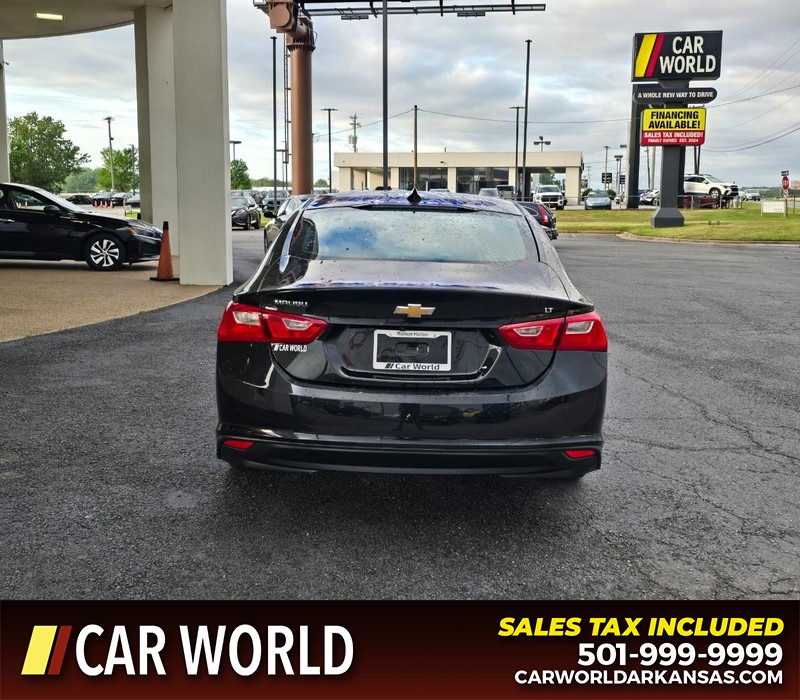 Chevrolet Malibu Vehicle Full-screen Gallery Image 5