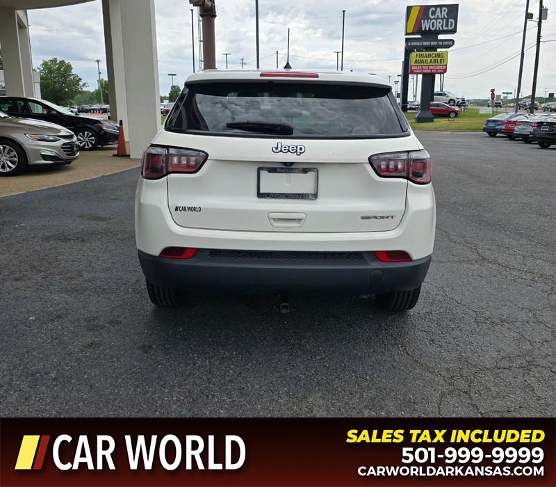 Jeep Compass Vehicle Full-screen Gallery Image 5