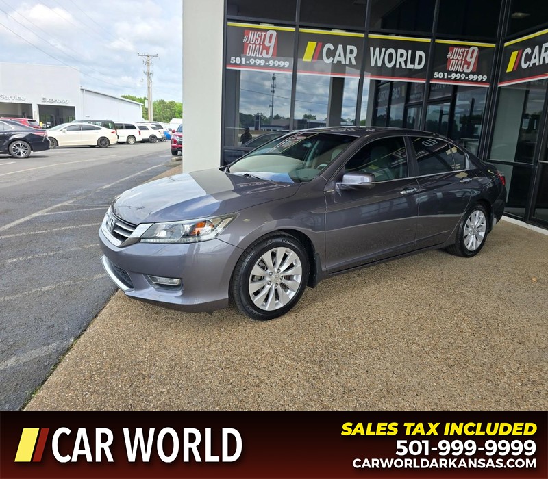 Honda Accord Sedan Vehicle Full-screen Gallery Image 3