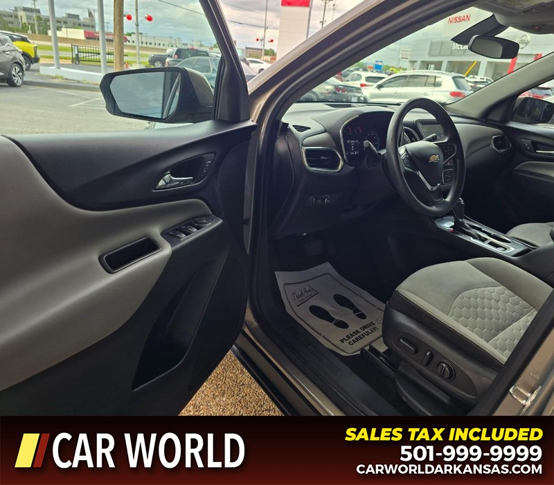 Chevrolet Equinox Vehicle Full-screen Gallery Image 7