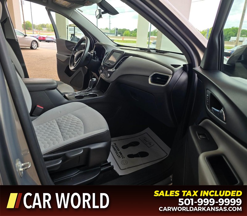 Chevrolet Equinox Vehicle Full-screen Gallery Image 11