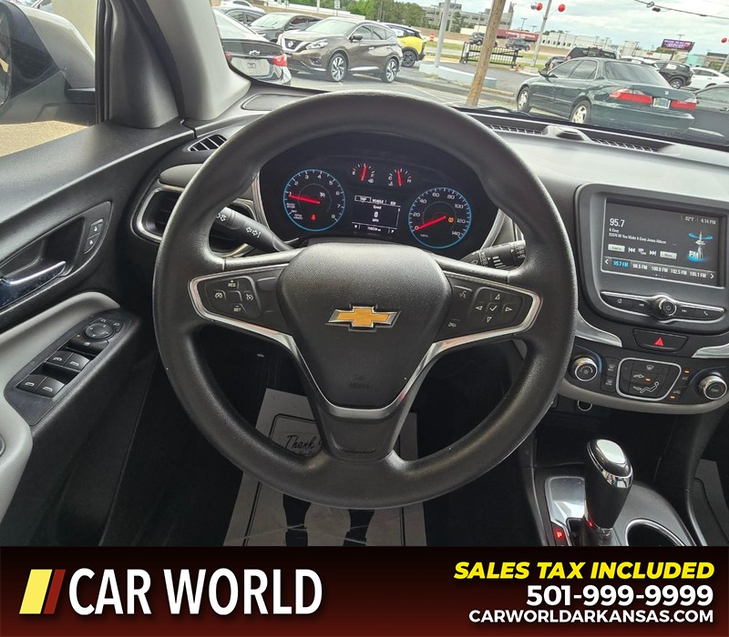Chevrolet Equinox Vehicle Full-screen Gallery Image 15
