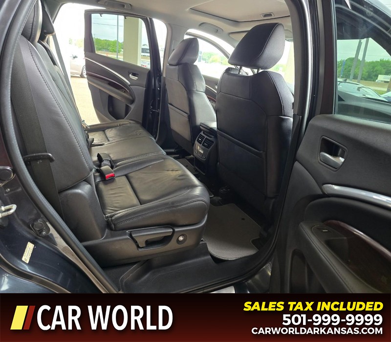 Acura MDX Vehicle Full-screen Gallery Image 13