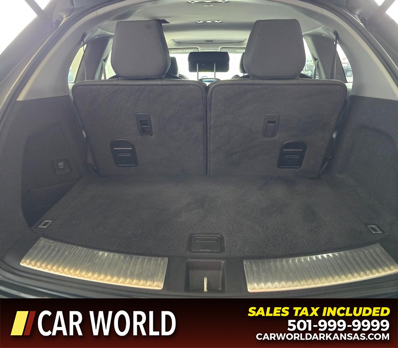 Acura MDX Vehicle Full-screen Gallery Image 14